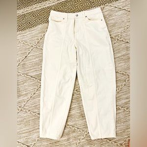 White/Cream Jeans size 6 - A New Day